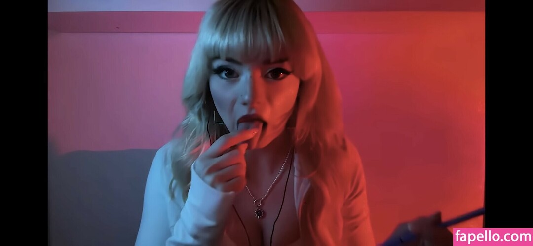 Naakte gelekte OnlyFans-foto van Emmas Myspace #11 Naakte gelekte OnlyFans-foto van Emmas Myspace #11