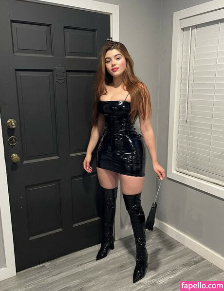 Naakte gelekte OnlyFans-foto van Lachapeteada