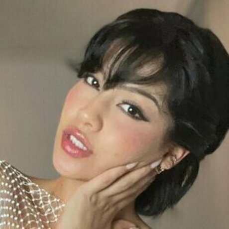 Naakte gelekte OnlyFans-foto van Silvia Lia
