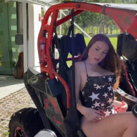 Naakte gelekte OnlyFans-foto van Luisa Tomazio