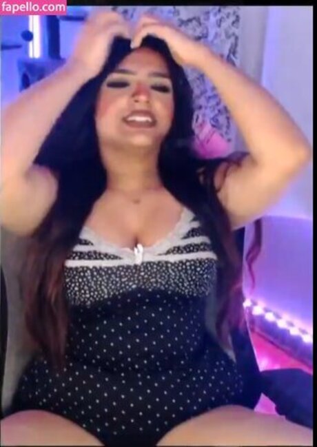 Naakte gelekte OnlyFans-foto van Ghostgirlxoxx2