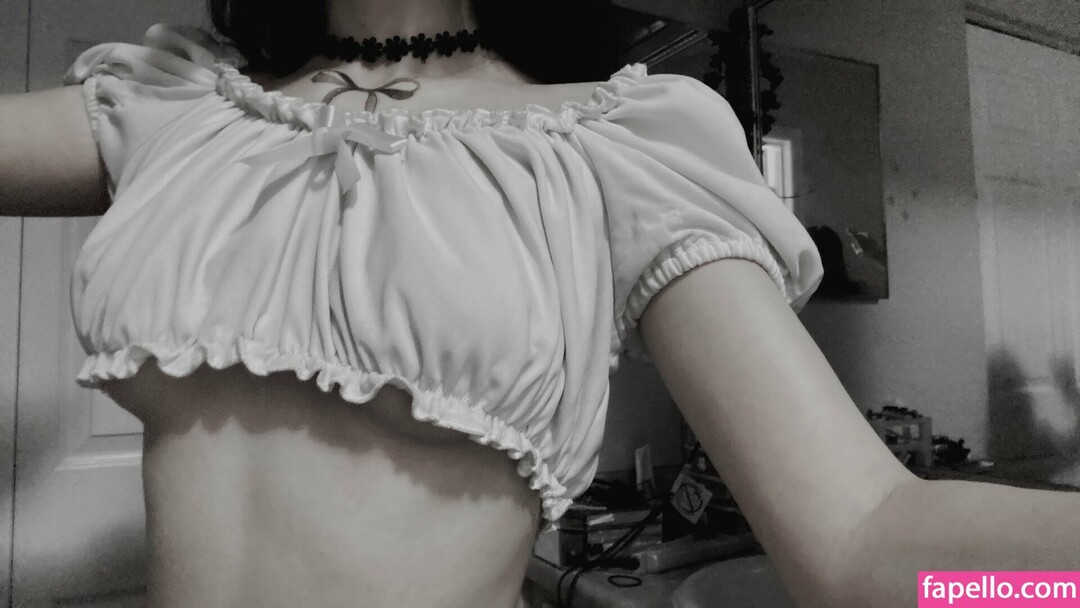 Naakte gelekte OnlyFans-foto van Veildose #31 Naakte gelekte OnlyFans-foto van Veildose #31