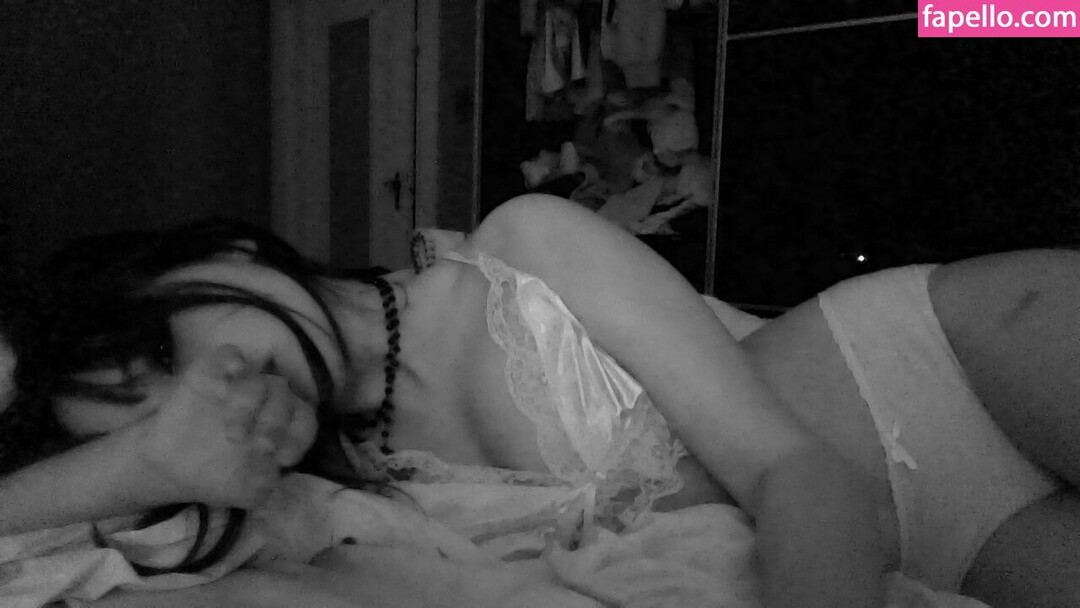 Naakte gelekte OnlyFans-foto van Veildose #4 Naakte gelekte OnlyFans-foto van Veildose #4