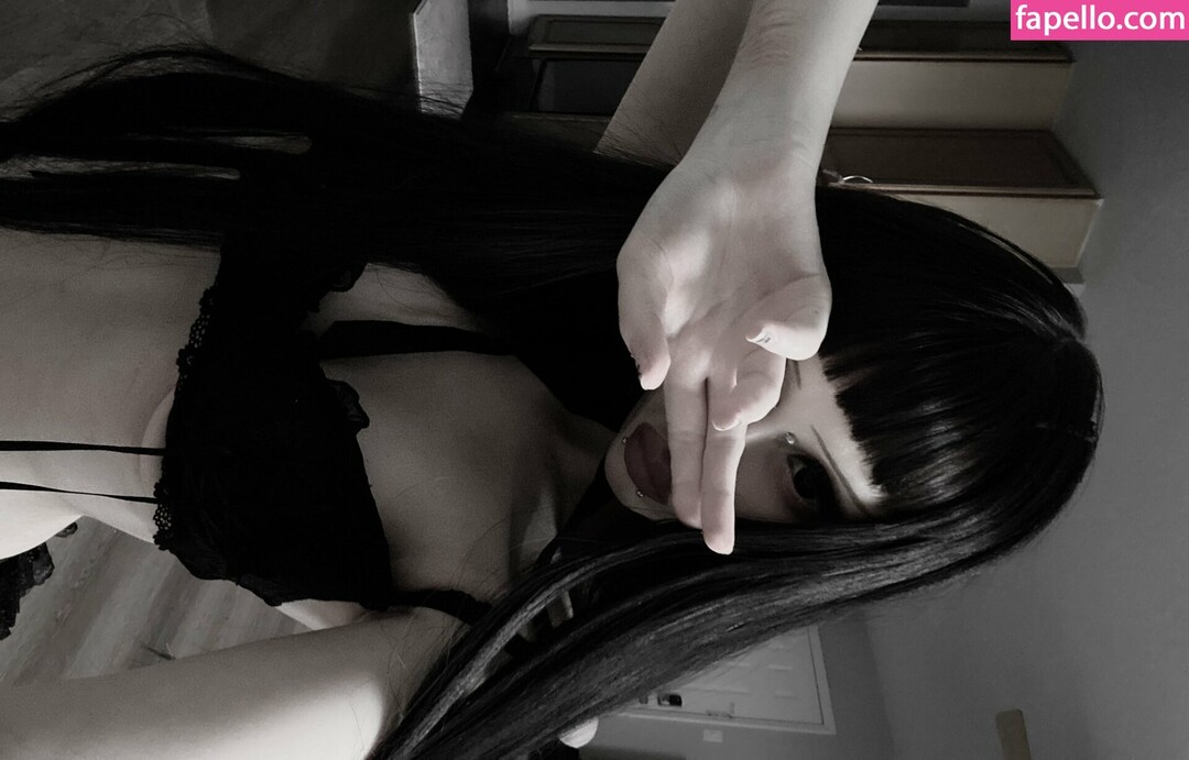 Naakte gelekte OnlyFans-foto van Veildose #7 Naakte gelekte OnlyFans-foto van Veildose #7