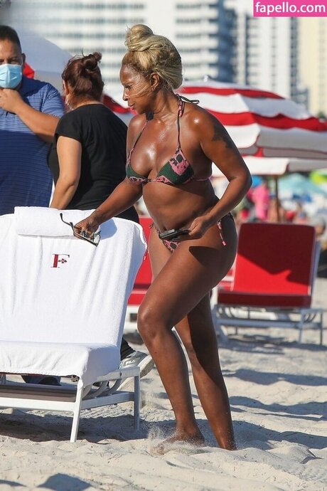 Mary J Blige