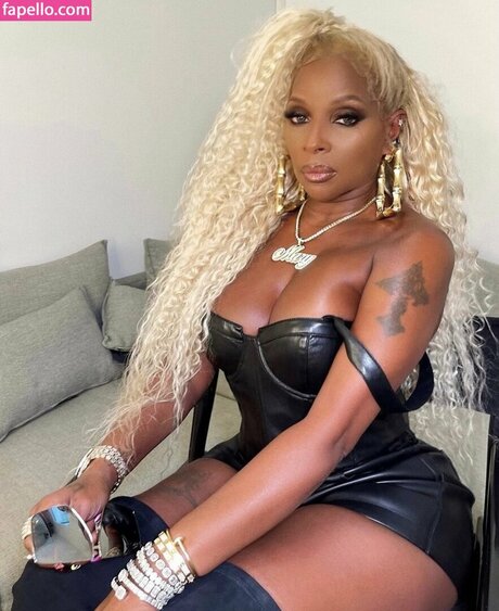 Mary J. Blige