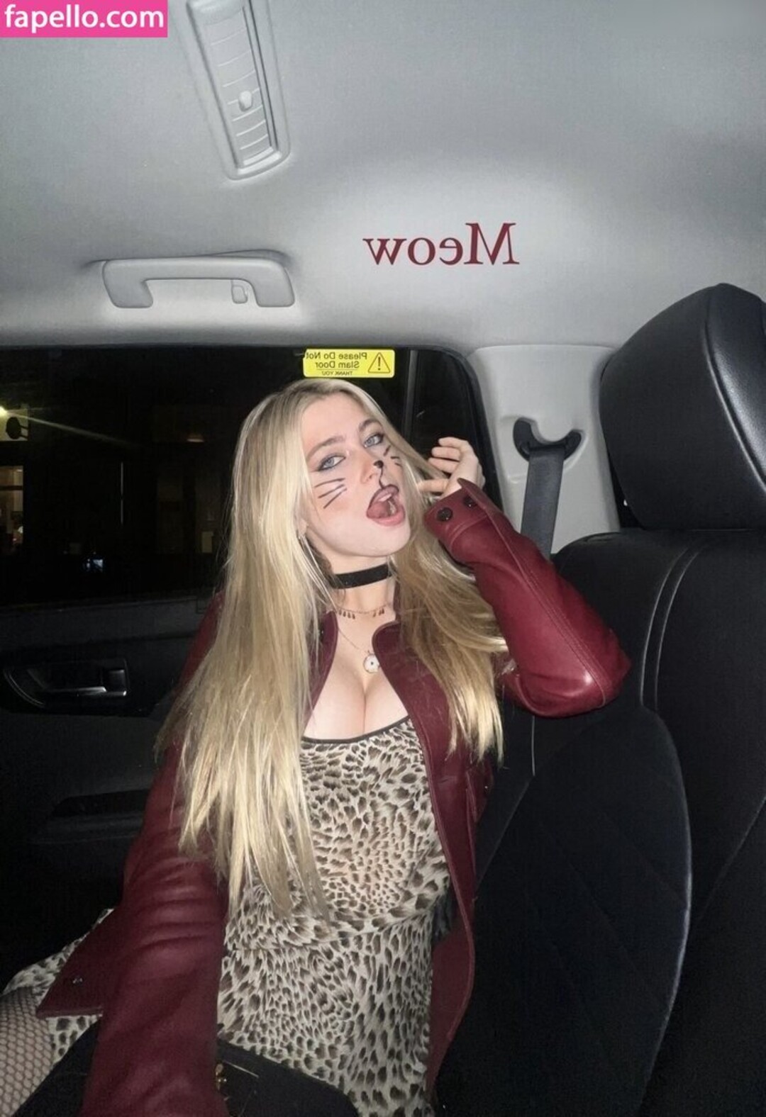 Naakte gelekte OnlyFans-foto van Clementine Vaughn #27 Naakte gelekte OnlyFans-foto van Clementine Vaughn #27