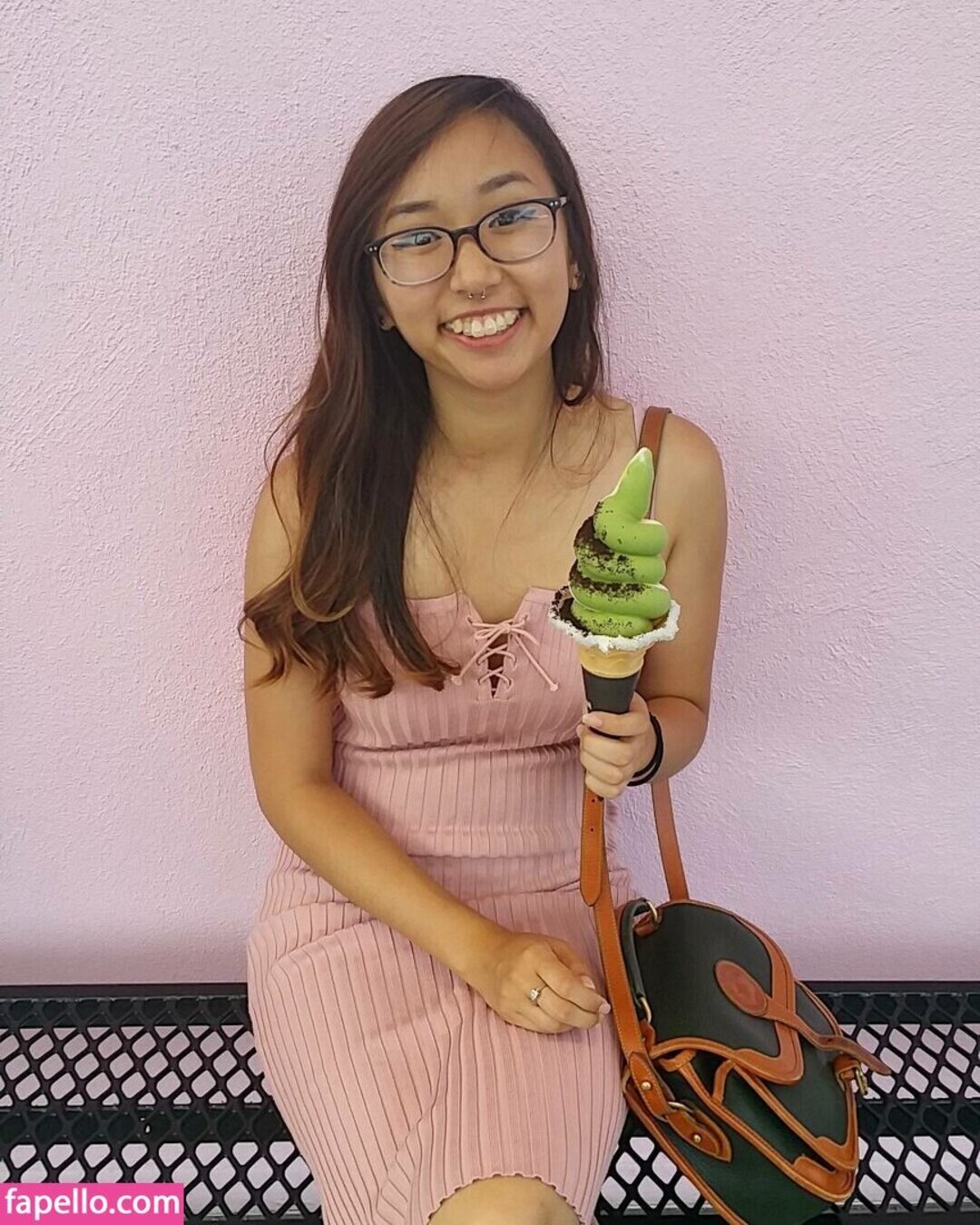 Naakte gelekte OnlyFans-foto van Sophia Phan #348 Naakte gelekte OnlyFans-foto van Sophia Phan #348