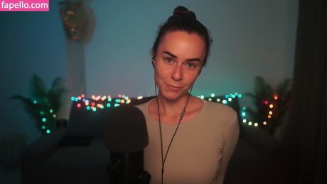 HeyHelen ASMR