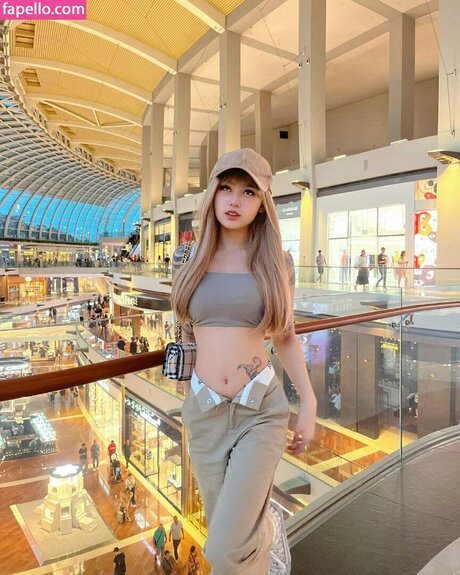 Naakte gelekte OnlyFans-foto van Natashaznrl