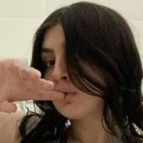 Naakte gelekte OnlyFans-foto van Bysinnk