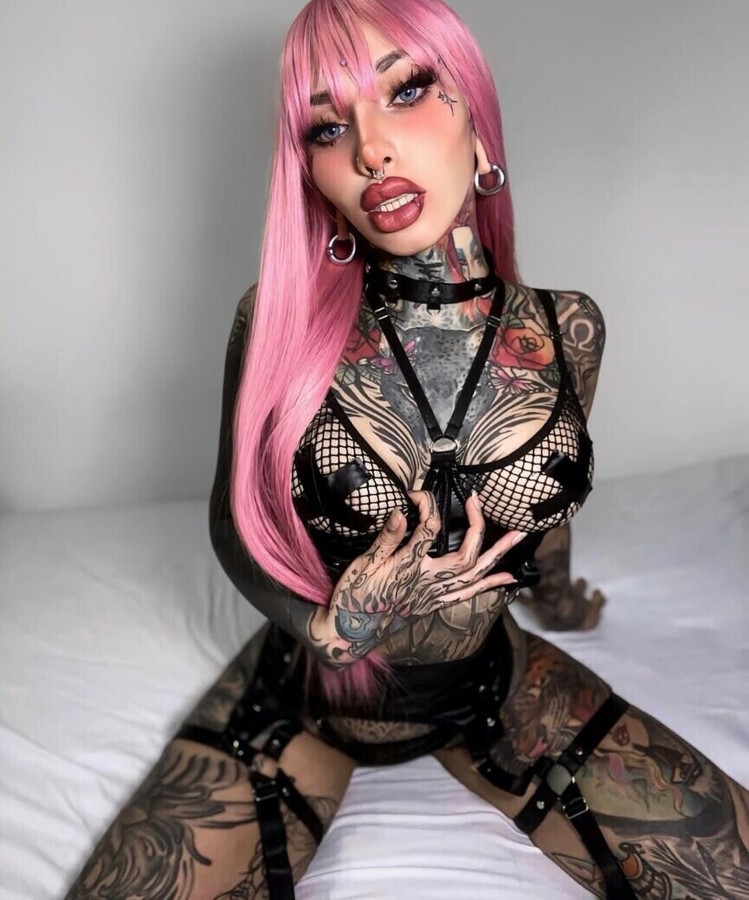 Naakte gelekte OnlyFans-foto van Divinajuventu #2 Naakte gelekte OnlyFans-foto van Divinajuventu #2