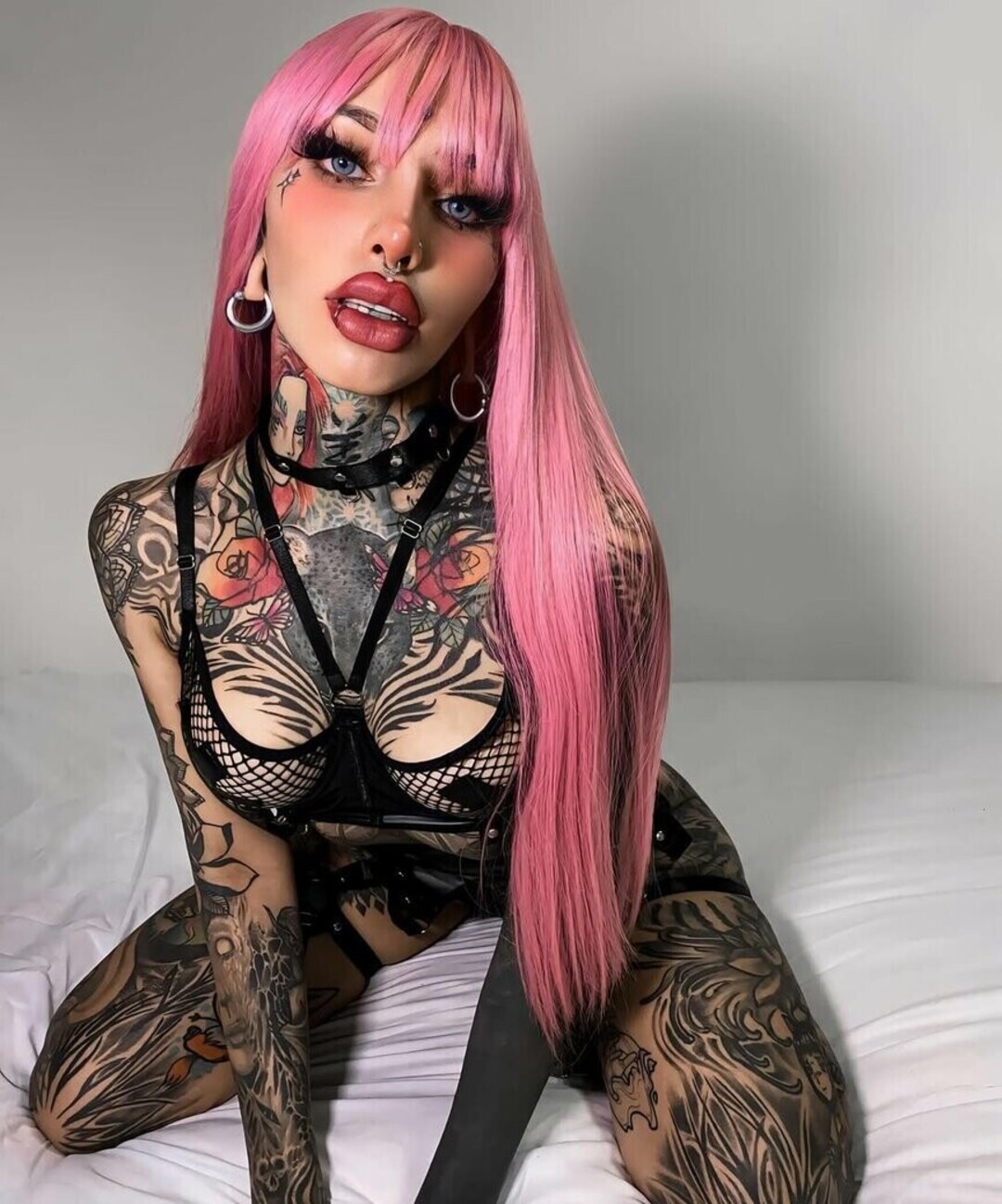 Naakte gelekte OnlyFans-foto van Divinajuventu #21 Naakte gelekte OnlyFans-foto van Divinajuventu #21