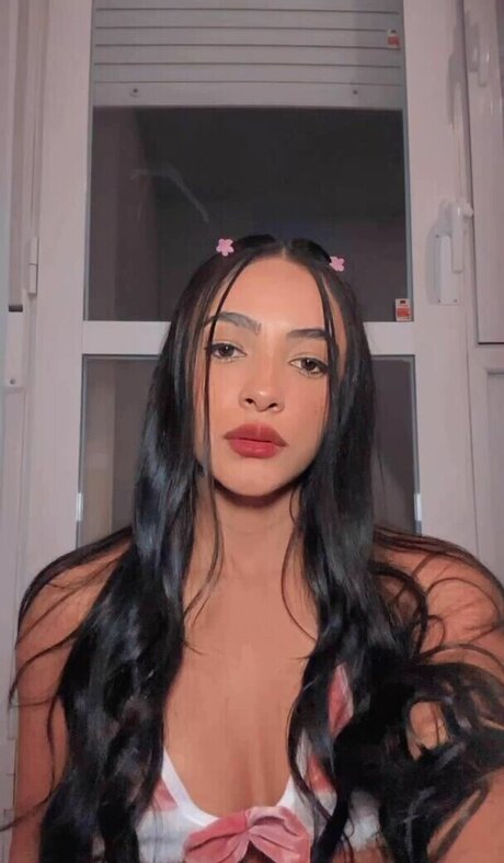 Naakte gelekte OnlyFans-foto van Yuly0614