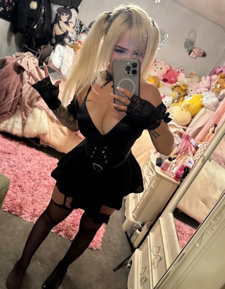 Ravegirlrori