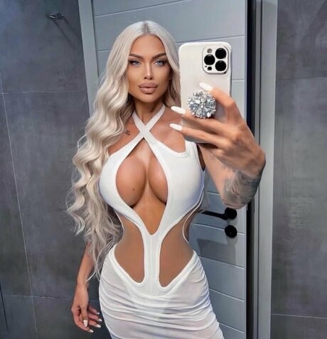 Adina Tatiana