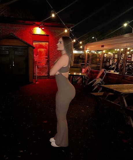 Jennypetersonnn