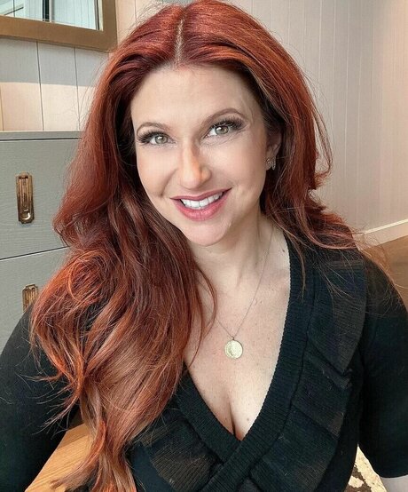 Rachel Nichols