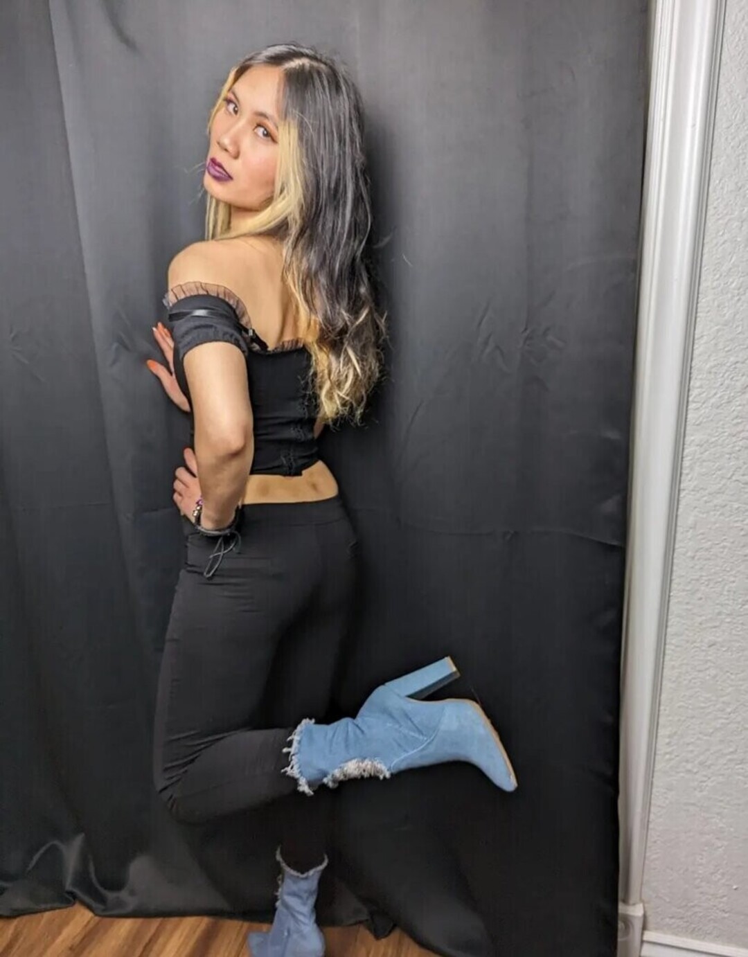 Naakte gelekte OnlyFans-foto van Bessy Q #35 Naakte gelekte OnlyFans-foto van Bessy Q #35