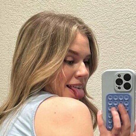 Eliza Rose