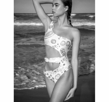 Naakte gelekte OnlyFans-foto van Ekaterina Perova