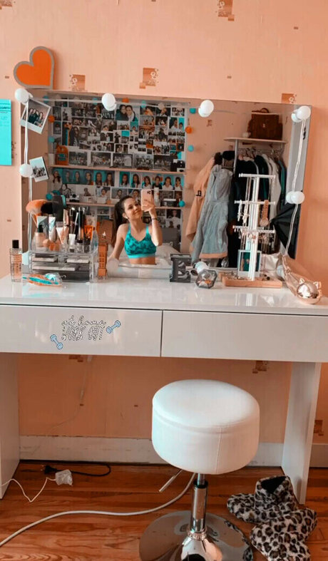 Elise_cm