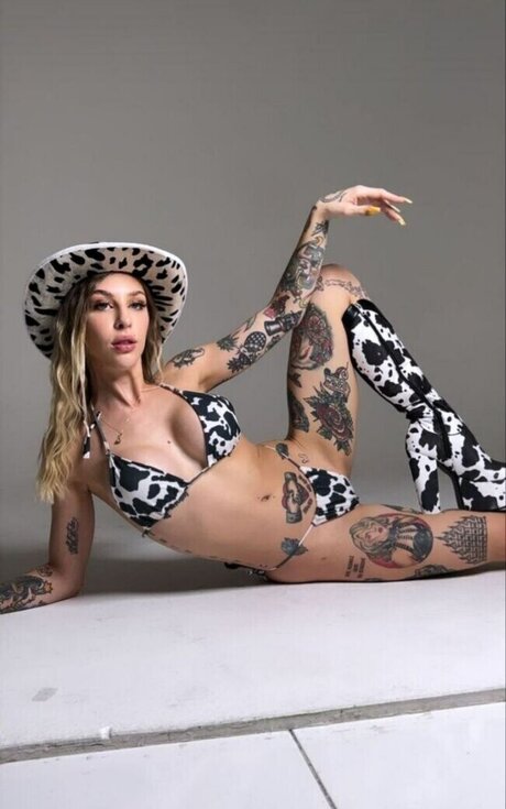 Naakte gelekte OnlyFans-foto van Bananinbananon