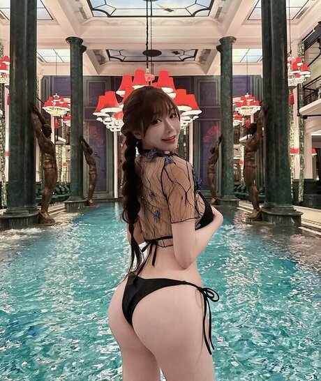 Naakte gelekte OnlyFans-foto van Minimouse00