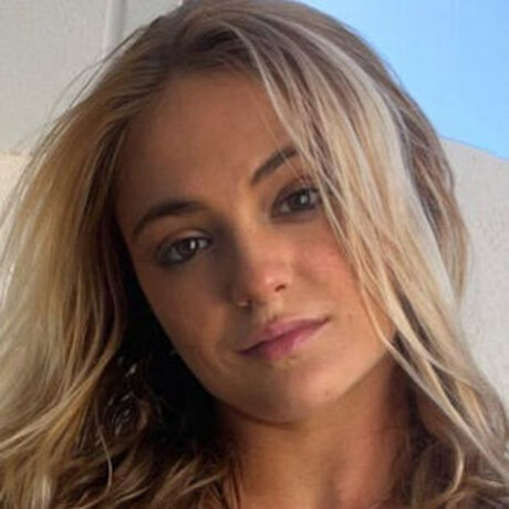 Lauryn Louise Davey