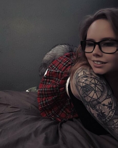 Naakte gelekte OnlyFans-foto van Brattyprincess26