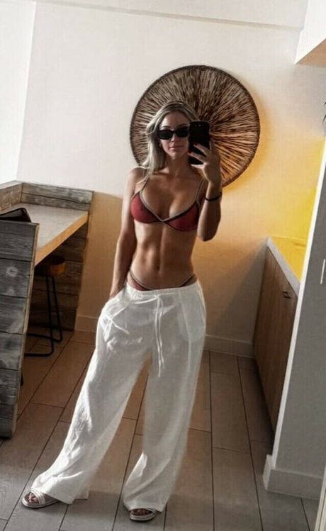 Naakte gelekte OnlyFans-foto van Calah Mack