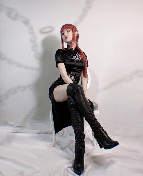 Naakte gelekte OnlyFans-foto van Vi Morrigan