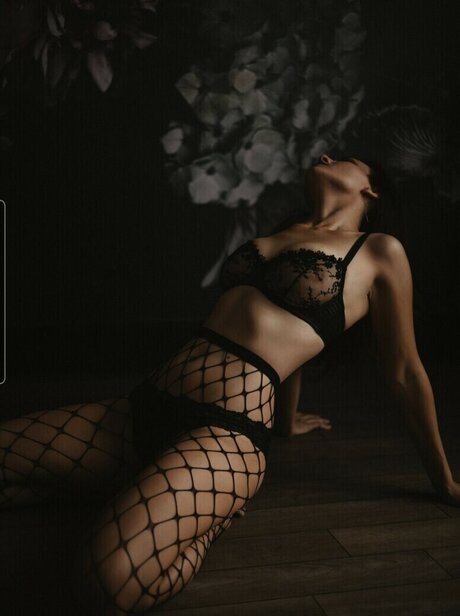 Naakte gelekte OnlyFans-foto van Ashley By Thesea
