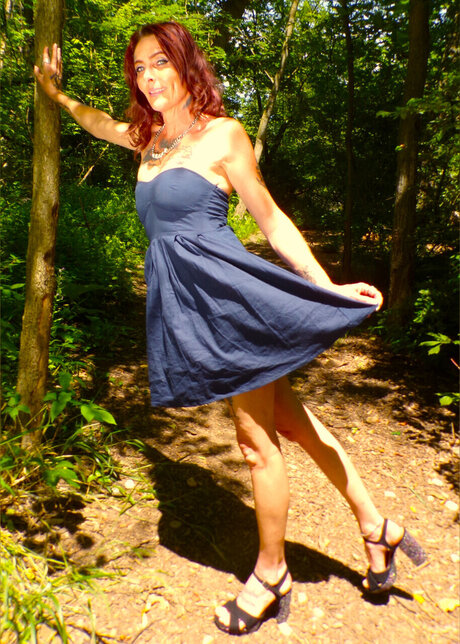 Naakte gelekte OnlyFans-foto van Naughtynewburggirl