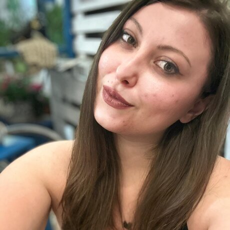 Naakte gelekte OnlyFans-foto van Romipride