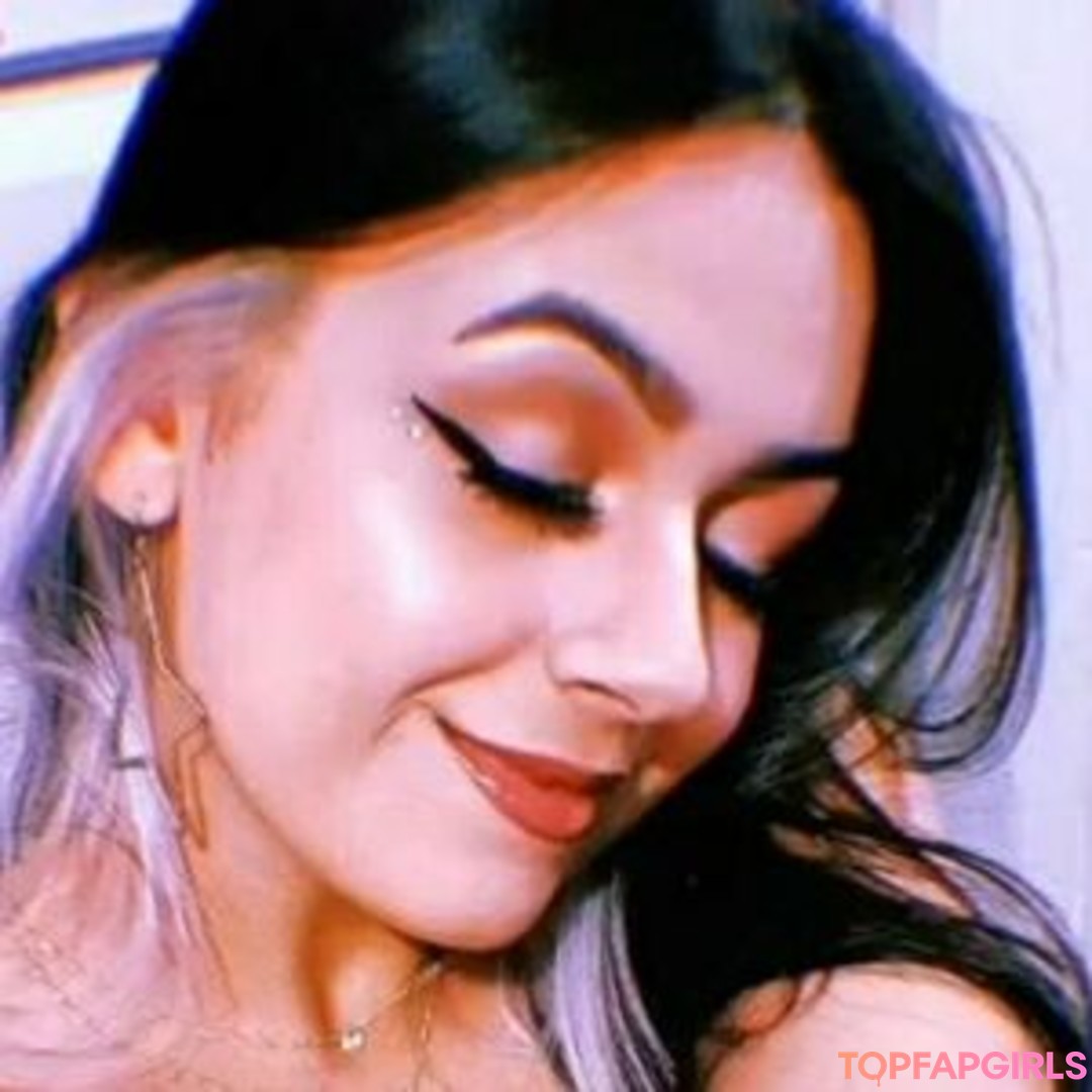 Naakte gelekte OnlyFans-foto van Giigadioli #7 Naakte gelekte OnlyFans-foto van Giigadioli #7