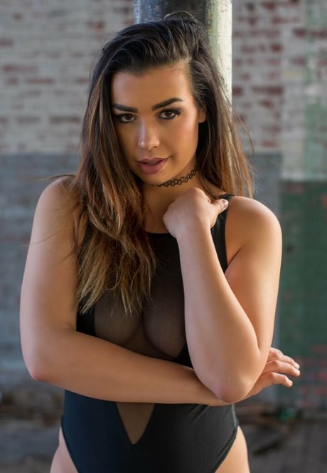 Naakte gelekte OnlyFans-foto van Momoneyyymoprobzzz