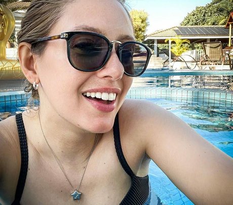 Naakte gelekte OnlyFans-foto van Carol Capel
