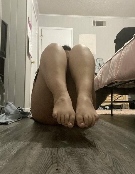 Naakte gelekte OnlyFans-foto van Laceyrou