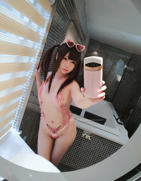 Naakte gelekte OnlyFans-foto van Mingmingkizami