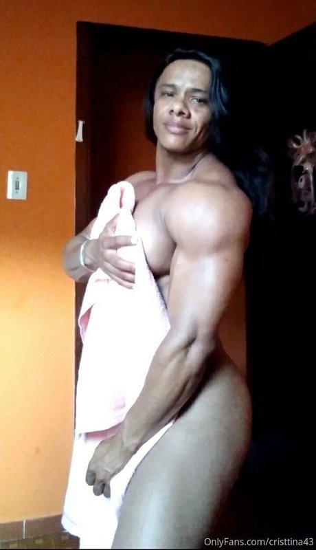 Naakte gelekte OnlyFans-foto van Cristtina43