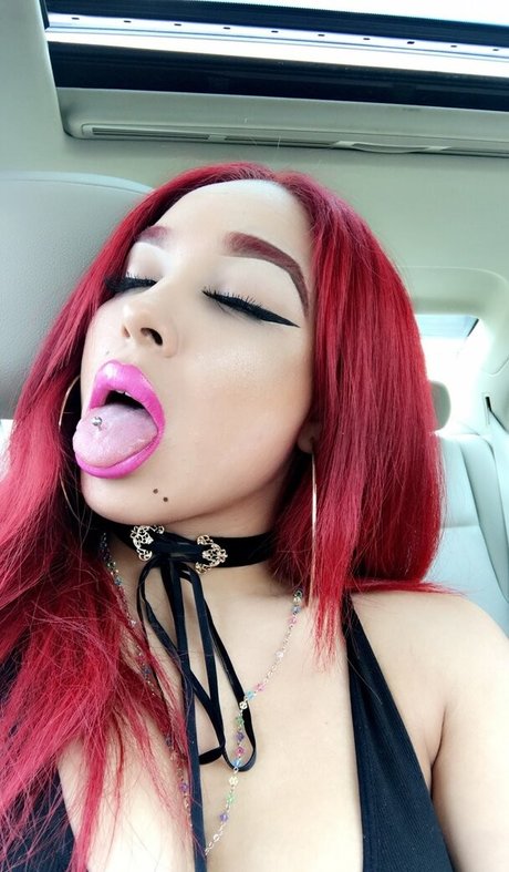 Naakte gelekte OnlyFans-foto van Lipssofrenchhh