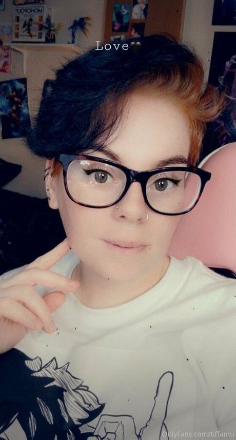 Naakte gelekte OnlyFans-foto van Tiffalewd
