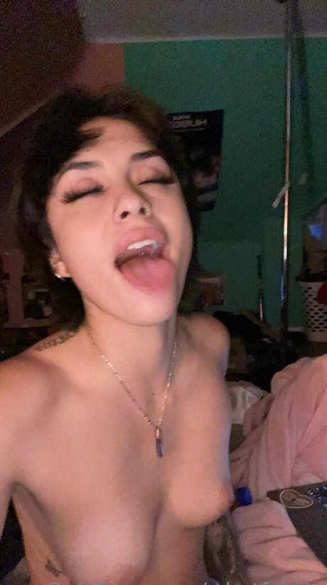 Naakte gelekte OnlyFans-foto van Whotfsicily