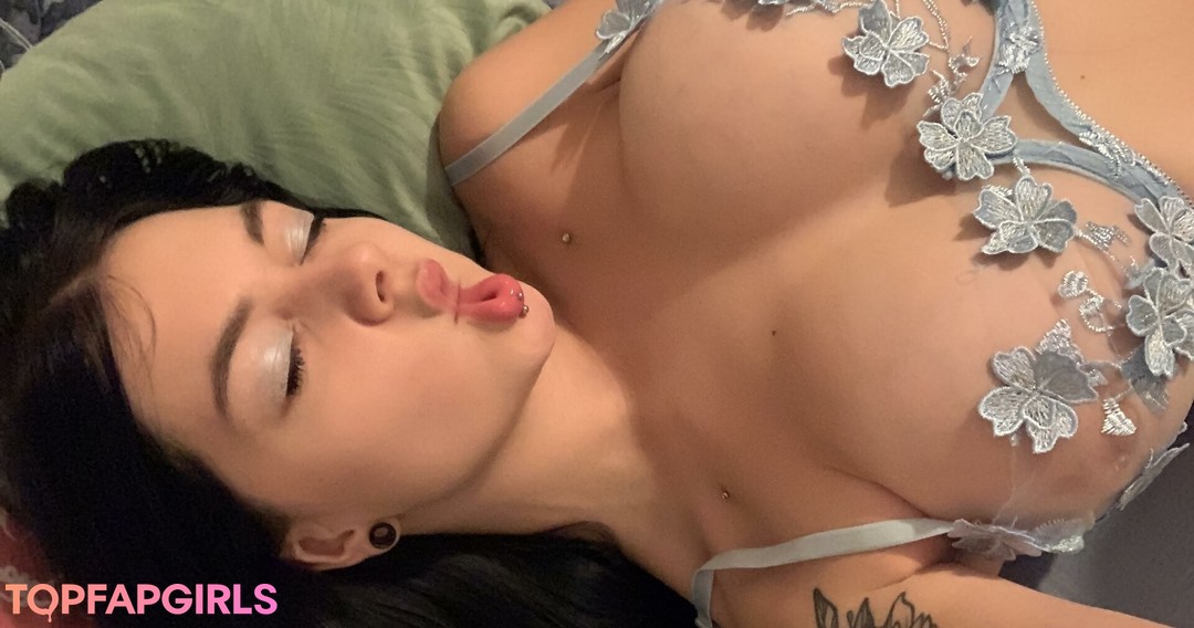 Naakte gelekte OnlyFans-foto van Eeeempathy #28 Naakte gelekte OnlyFans-foto van Eeeempathy #28