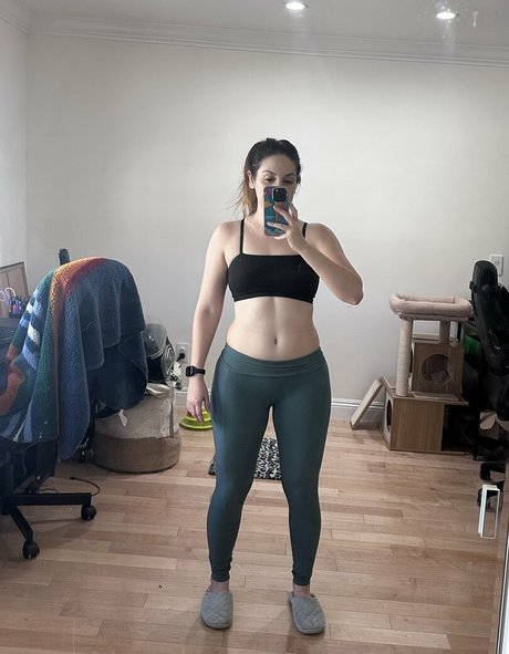 Naakte gelekte OnlyFans-foto van Sloane Wolf
