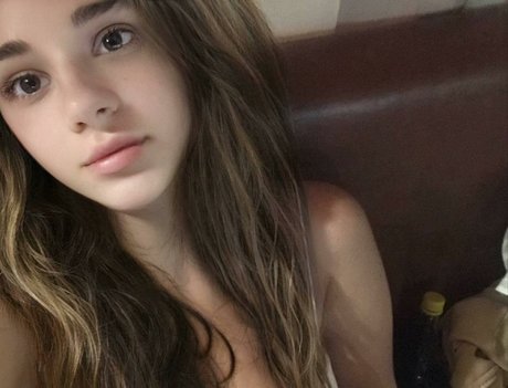 Naakte gelekte OnlyFans-foto van Vvcalendar