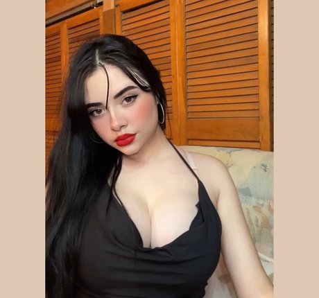 Naakte gelekte OnlyFans-foto van Catbabb