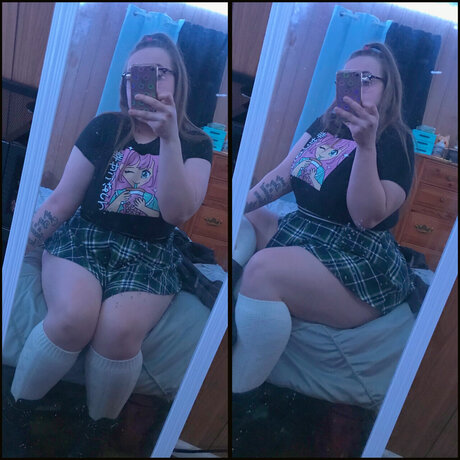 Naakte gelekte OnlyFans-foto van Free Thick Girl Fantasies