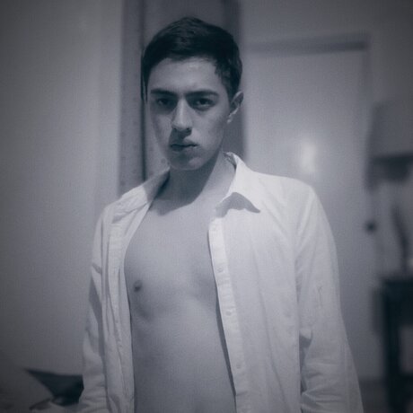 Naakte gelekte OnlyFans-foto van Jim Perez